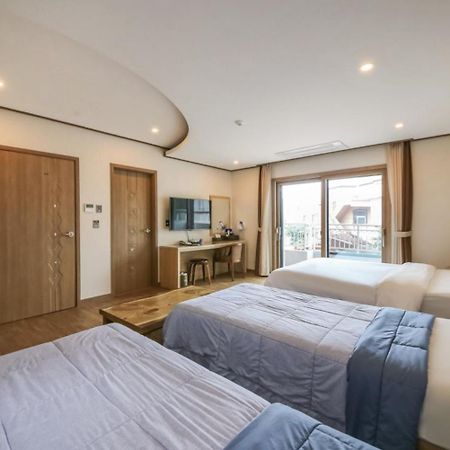 Rex Hotel Seogwipo Eksteriør billede