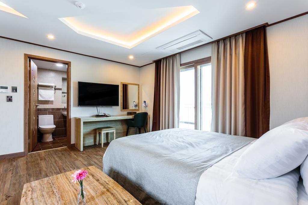 Rex Hotel Seogwipo Eksteriør billede
